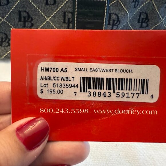 Dooney & Bourke Vintage small East/West Slouch black DB Signature Shoulder bag - Picture 16 of 16